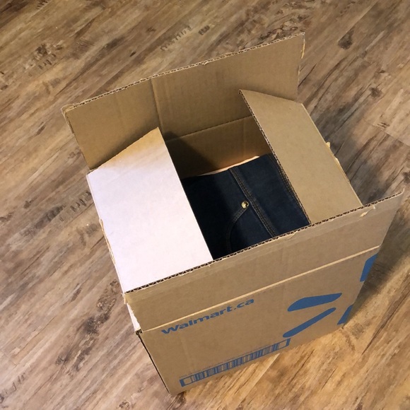 Mystery 📦 box! Size M - Picture 2 of 2